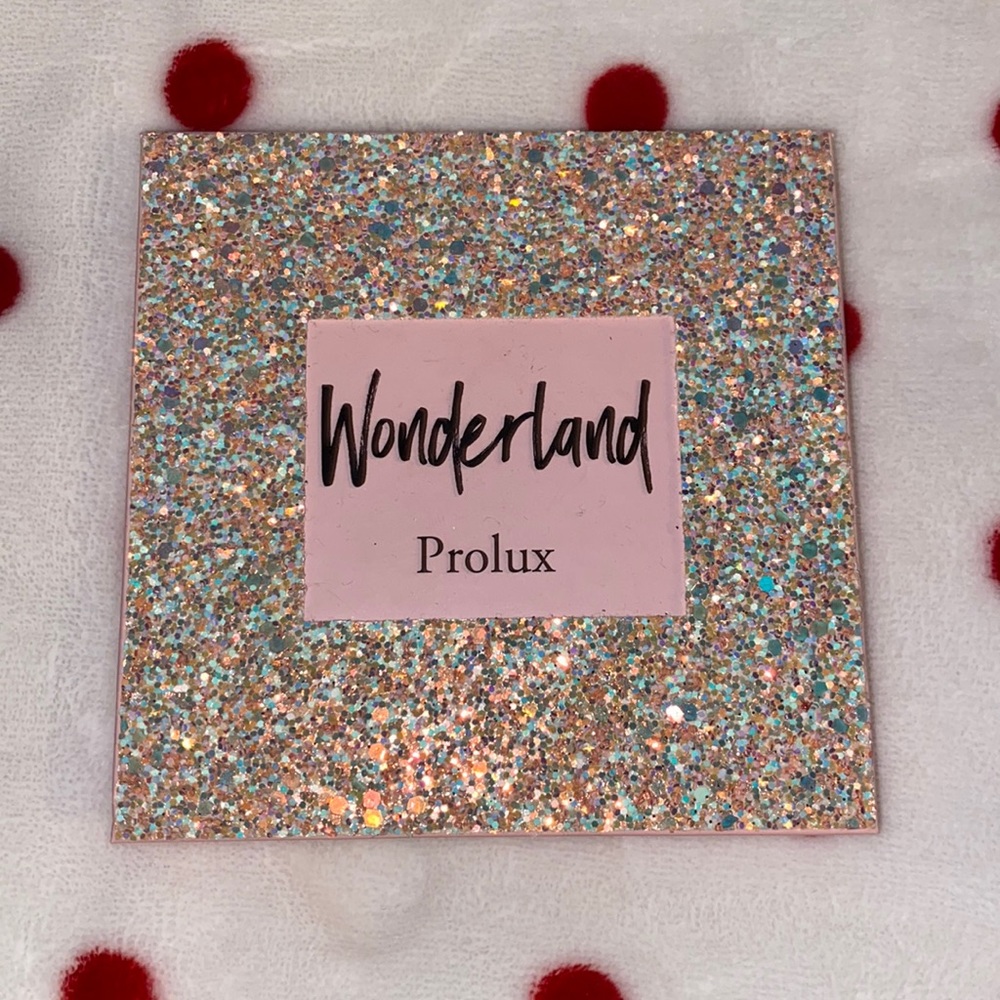 eyeshadow palette